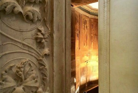 L'entrata dello Studiolo di Federico da Montefeltro, Palazzo Ducale di Urbino